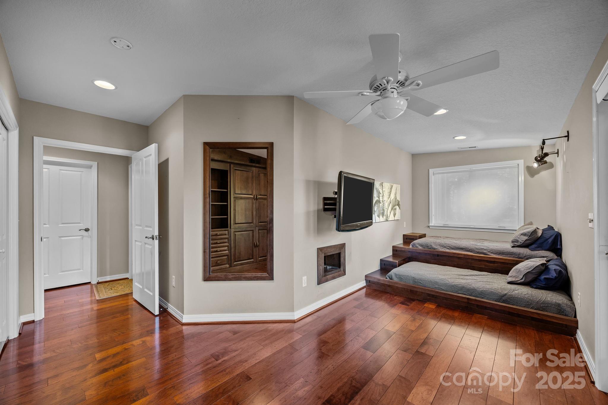 69 Blowing Ridge Lane — Sylva