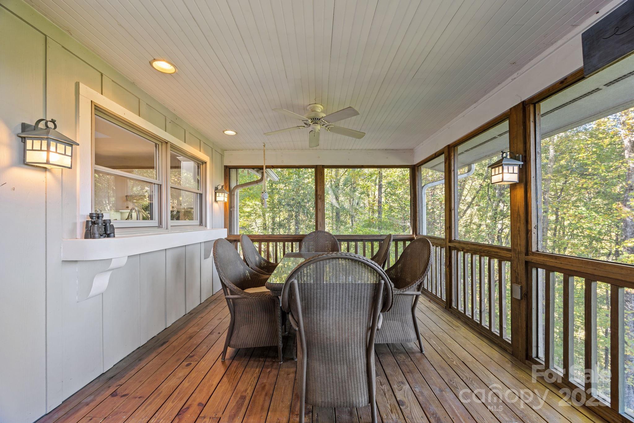 69 Blowing Ridge Lane — Sylva