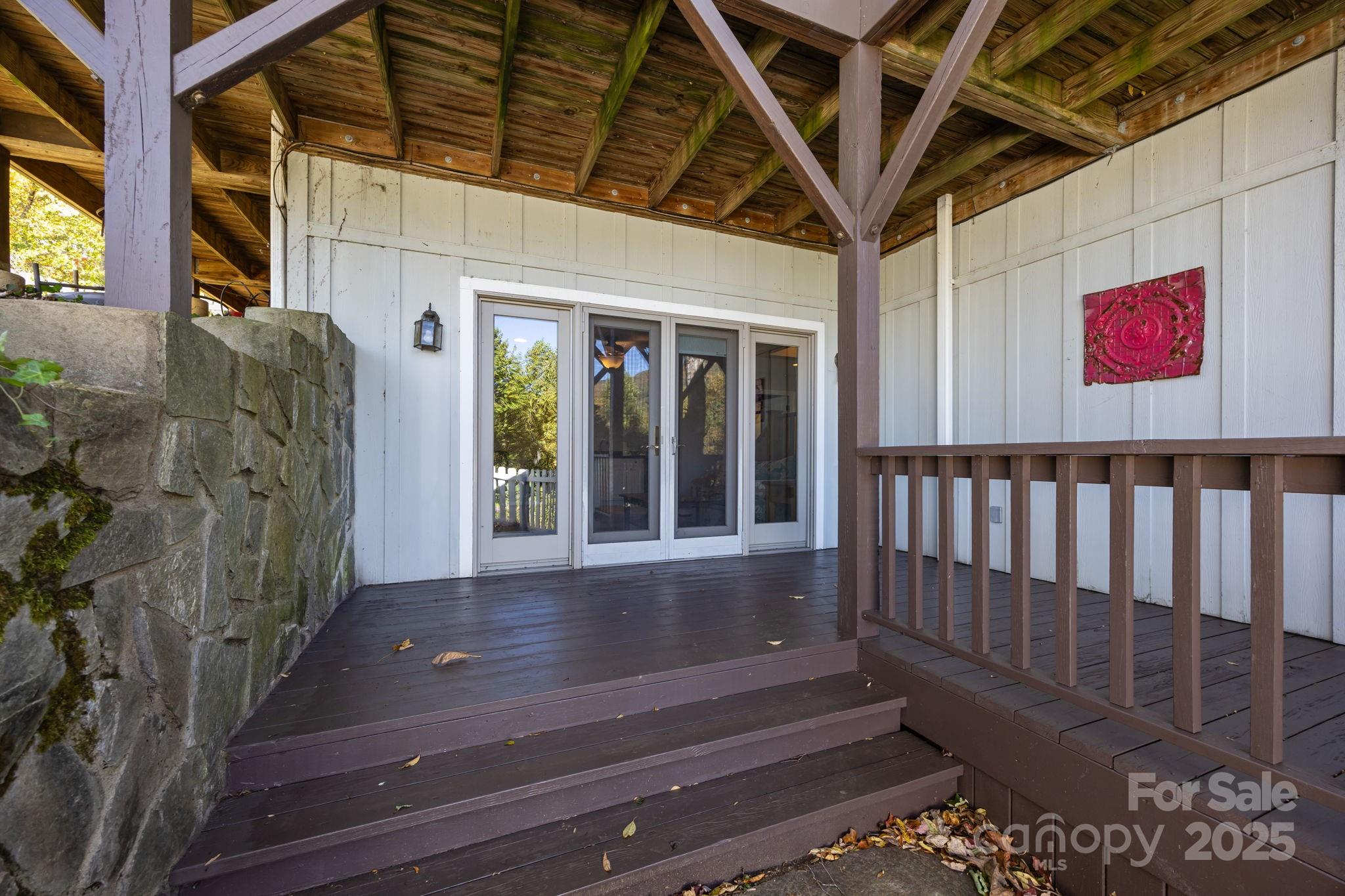 69 Blowing Ridge Lane — Sylva