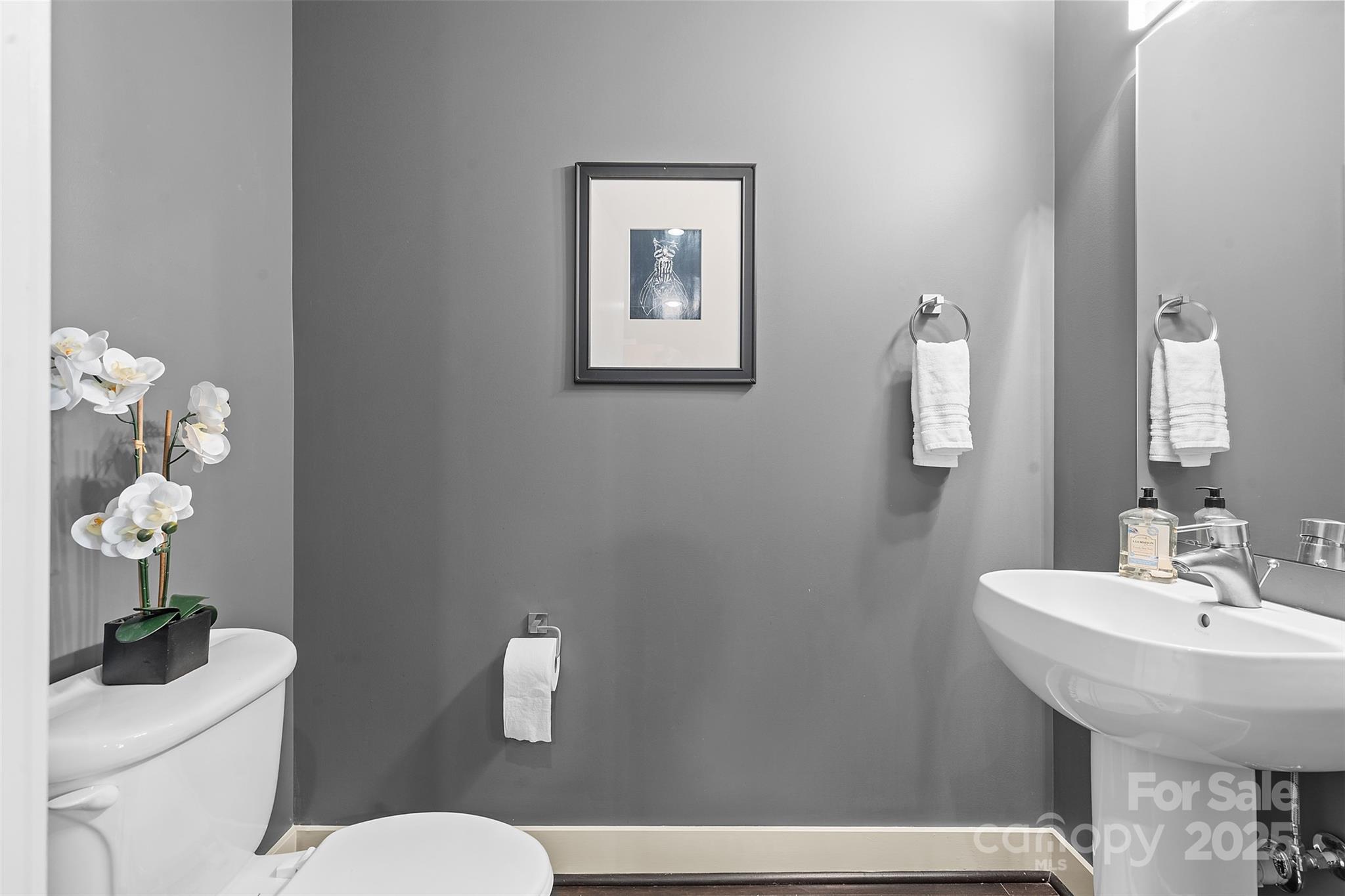 1133 Metropolitan Avenue #613 — Charlotte