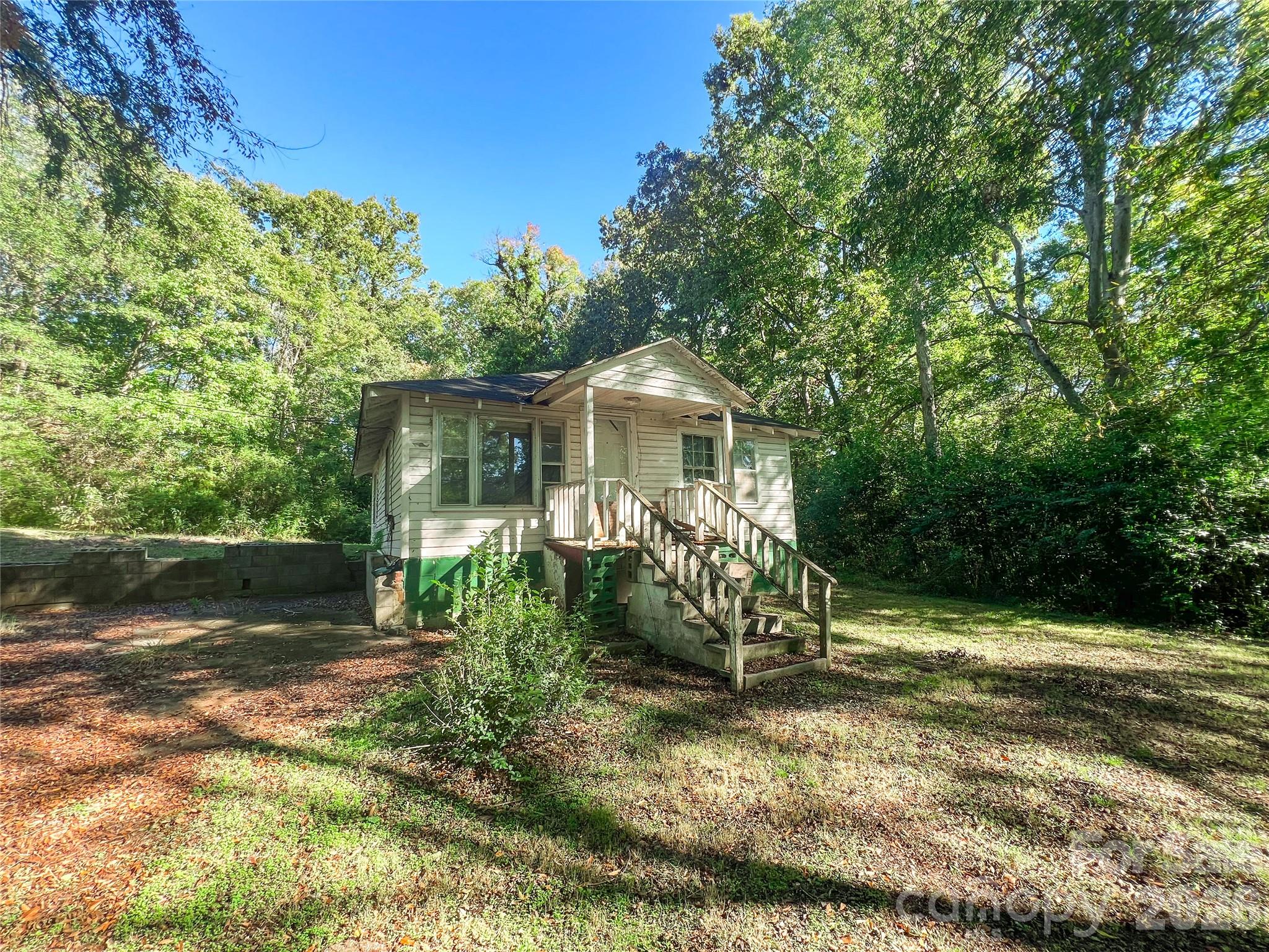 122 Ranson Road — Lancaster