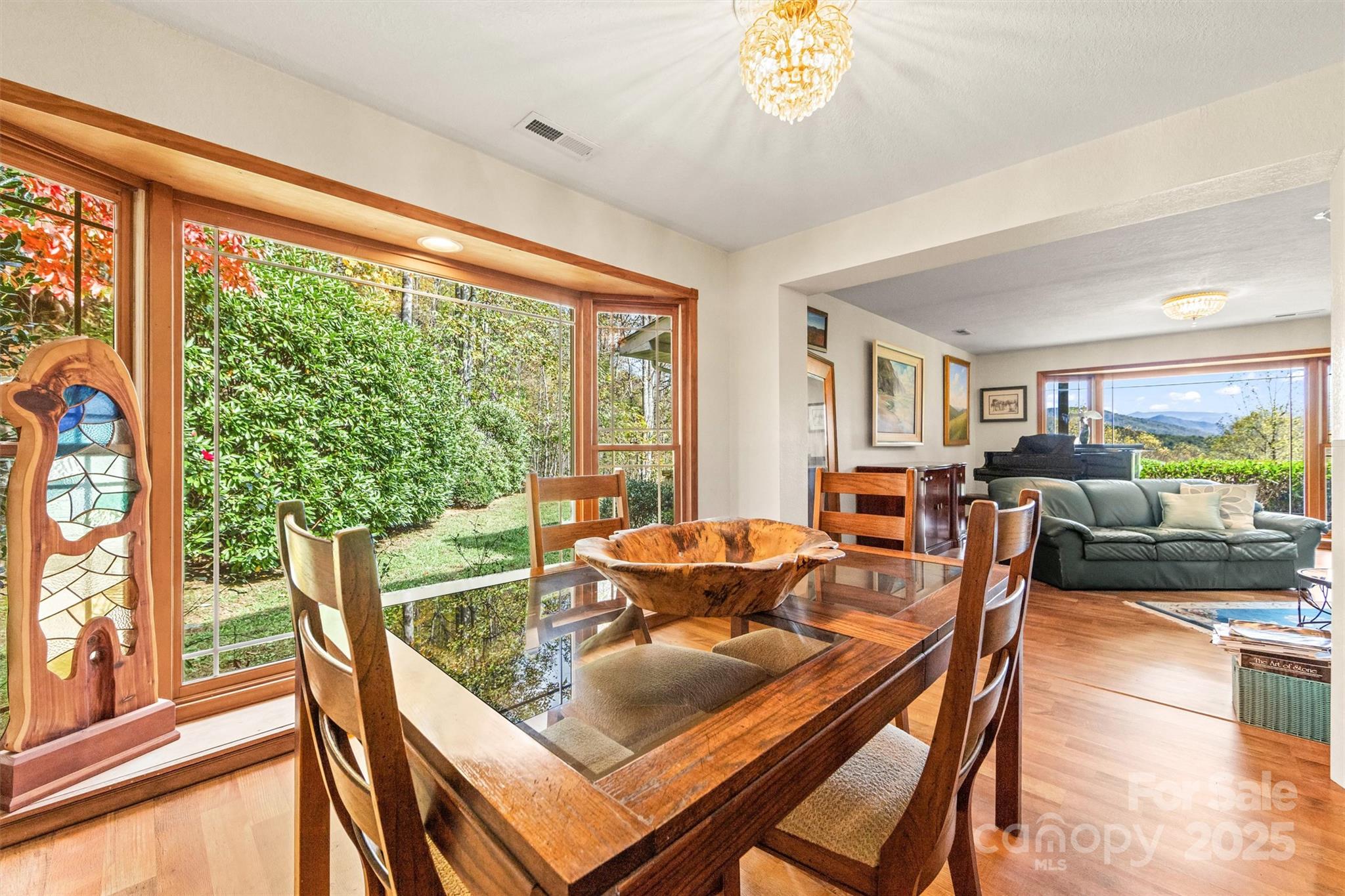 336 Berry Lane — Bryson City