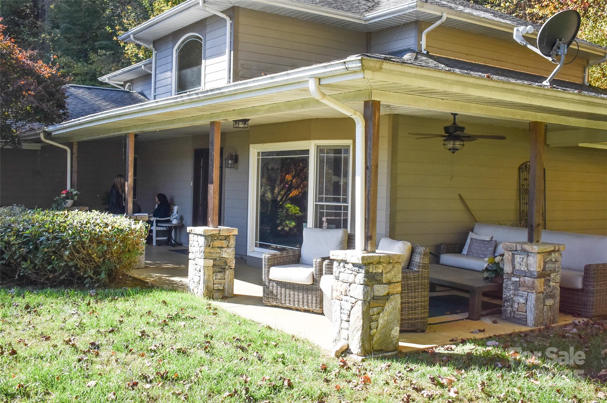 336 Berry Lane — Bryson City