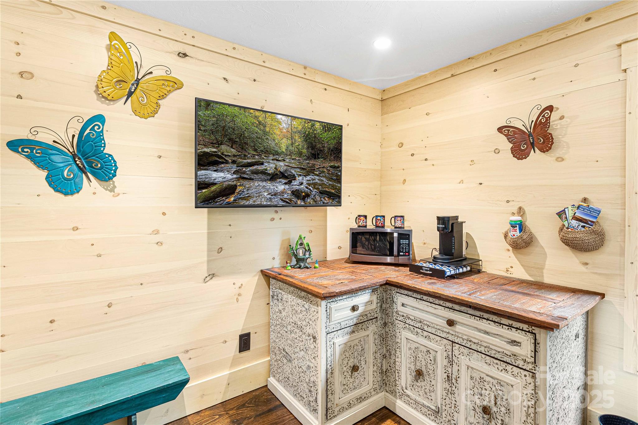 142 Brook Trout Trail — Cashiers
