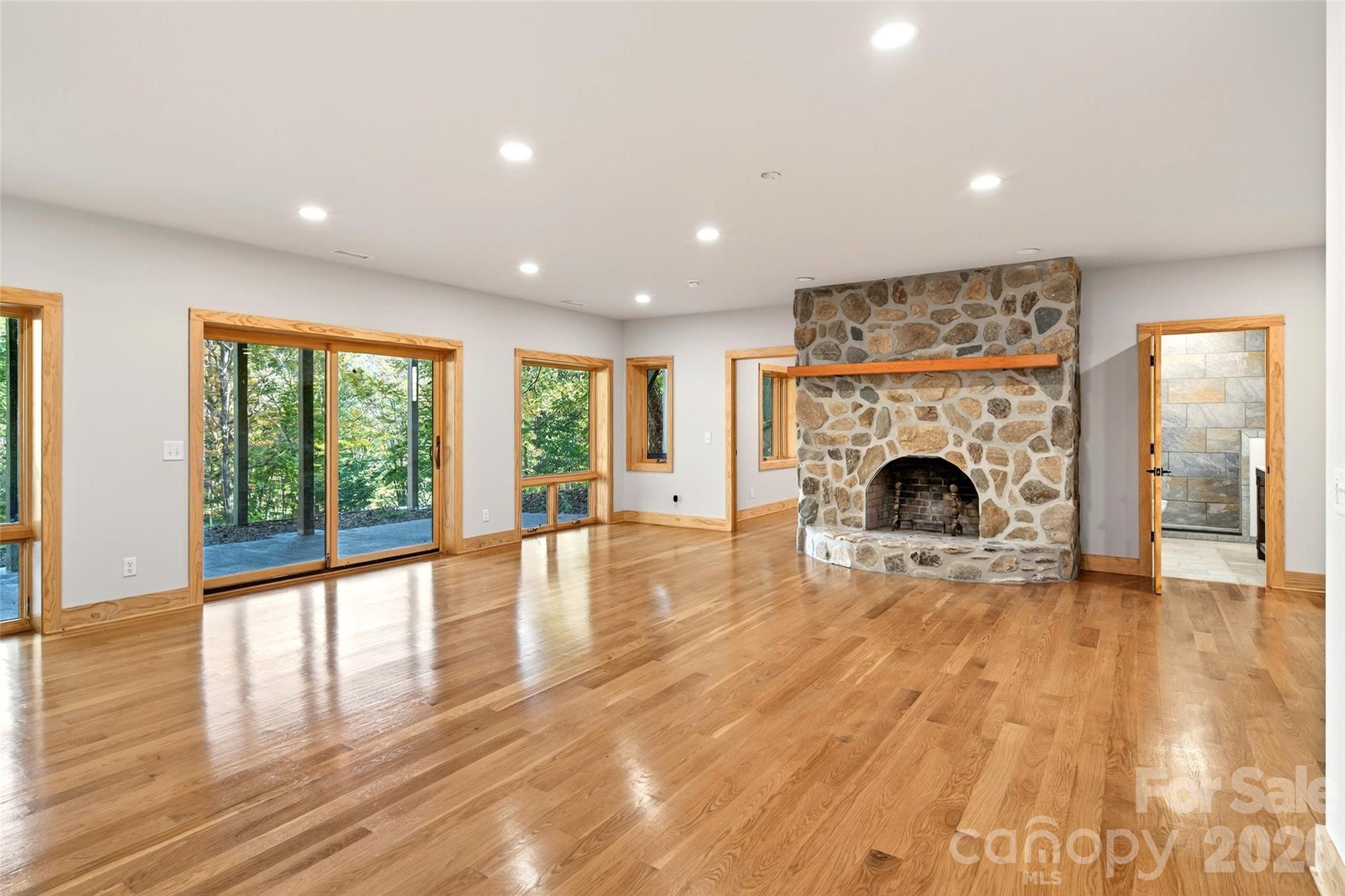 575 Croft Way — Bakersville