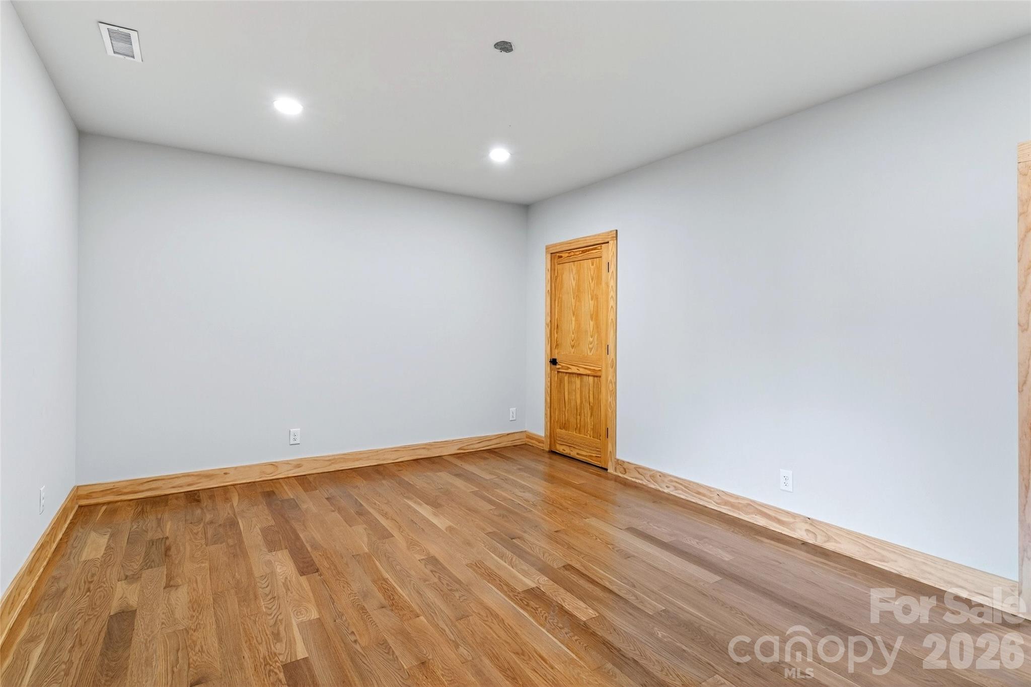 575 Croft Way — Bakersville