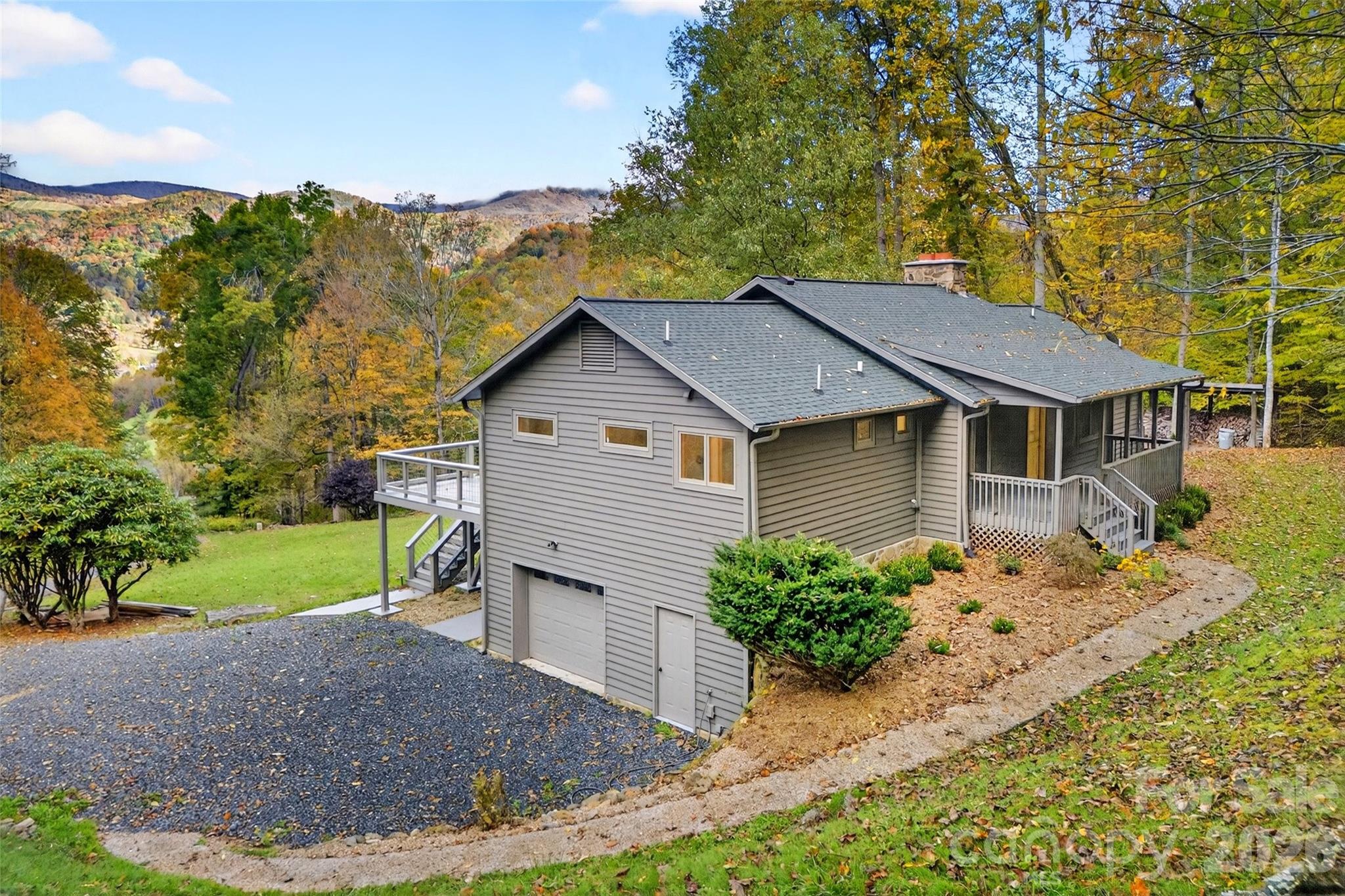 575 Croft Way — Bakersville