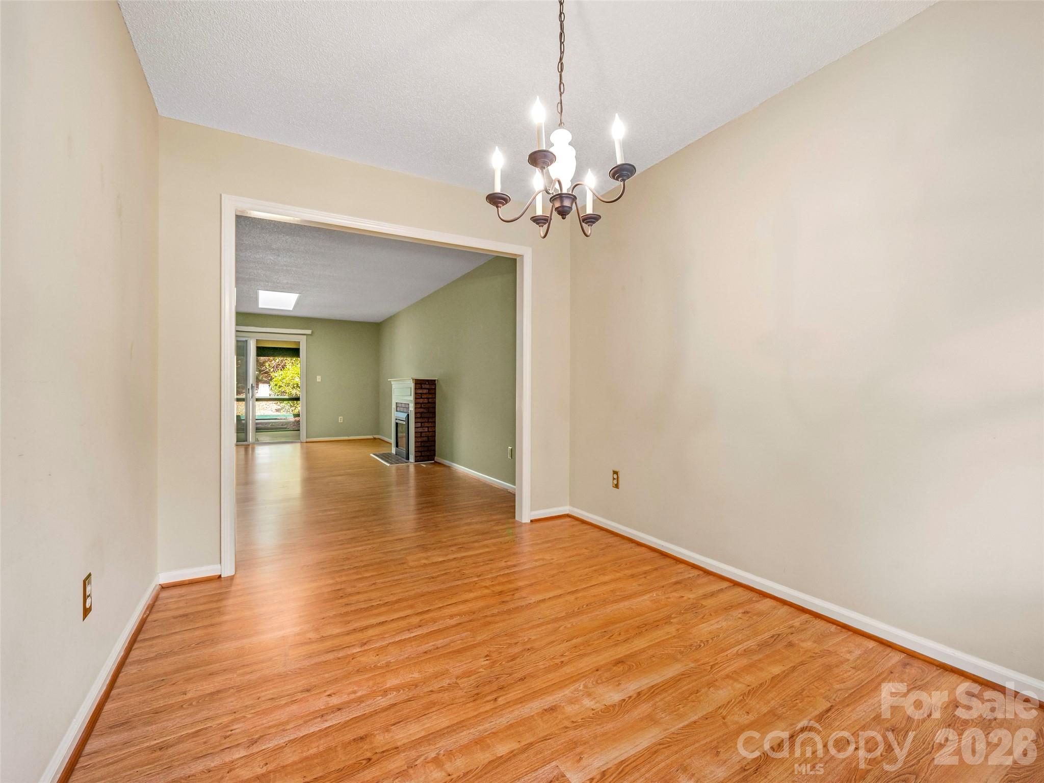 40 Sagebrush Circle — Etowah