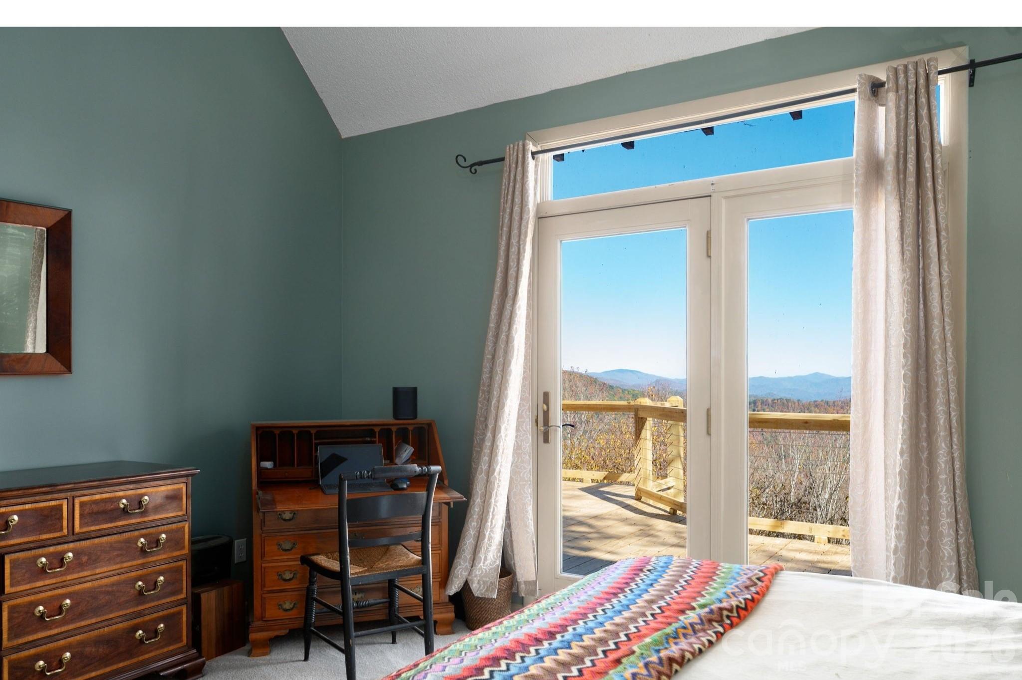 481 Overlook Drive — Mars Hill