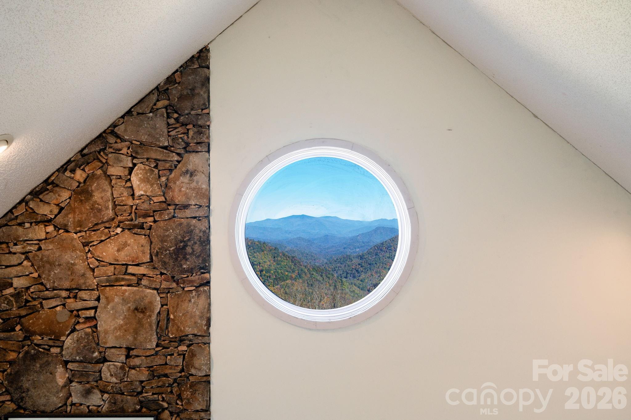 481 Overlook Drive — Mars Hill