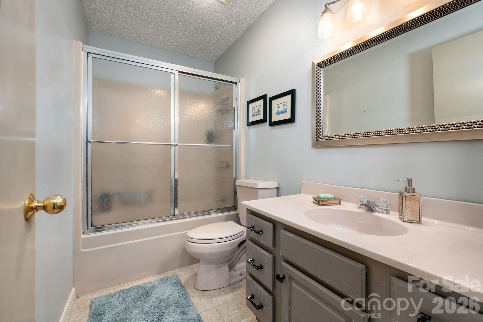 481 Overlook Drive — Mars Hill