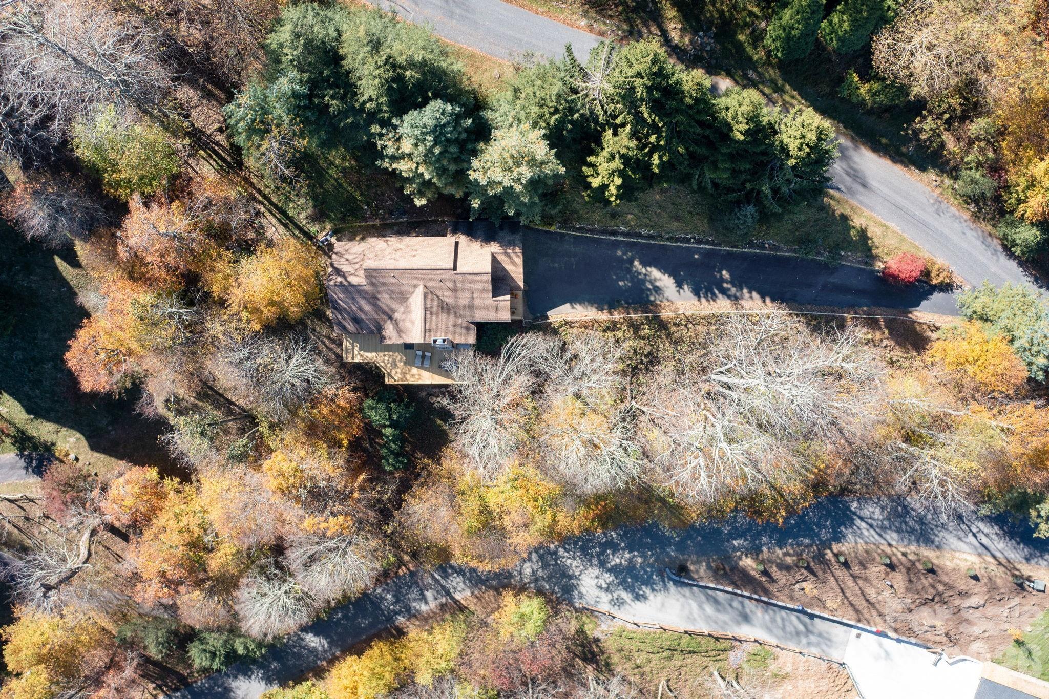 481 Overlook Drive — Mars Hill
