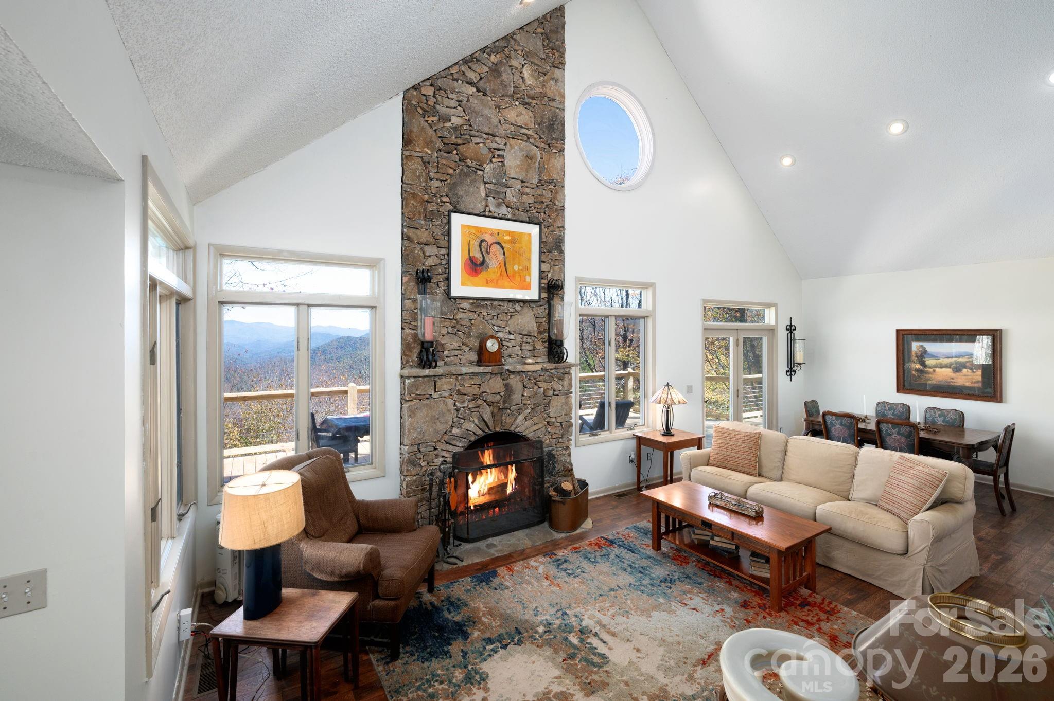 481 Overlook Drive — Mars Hill
