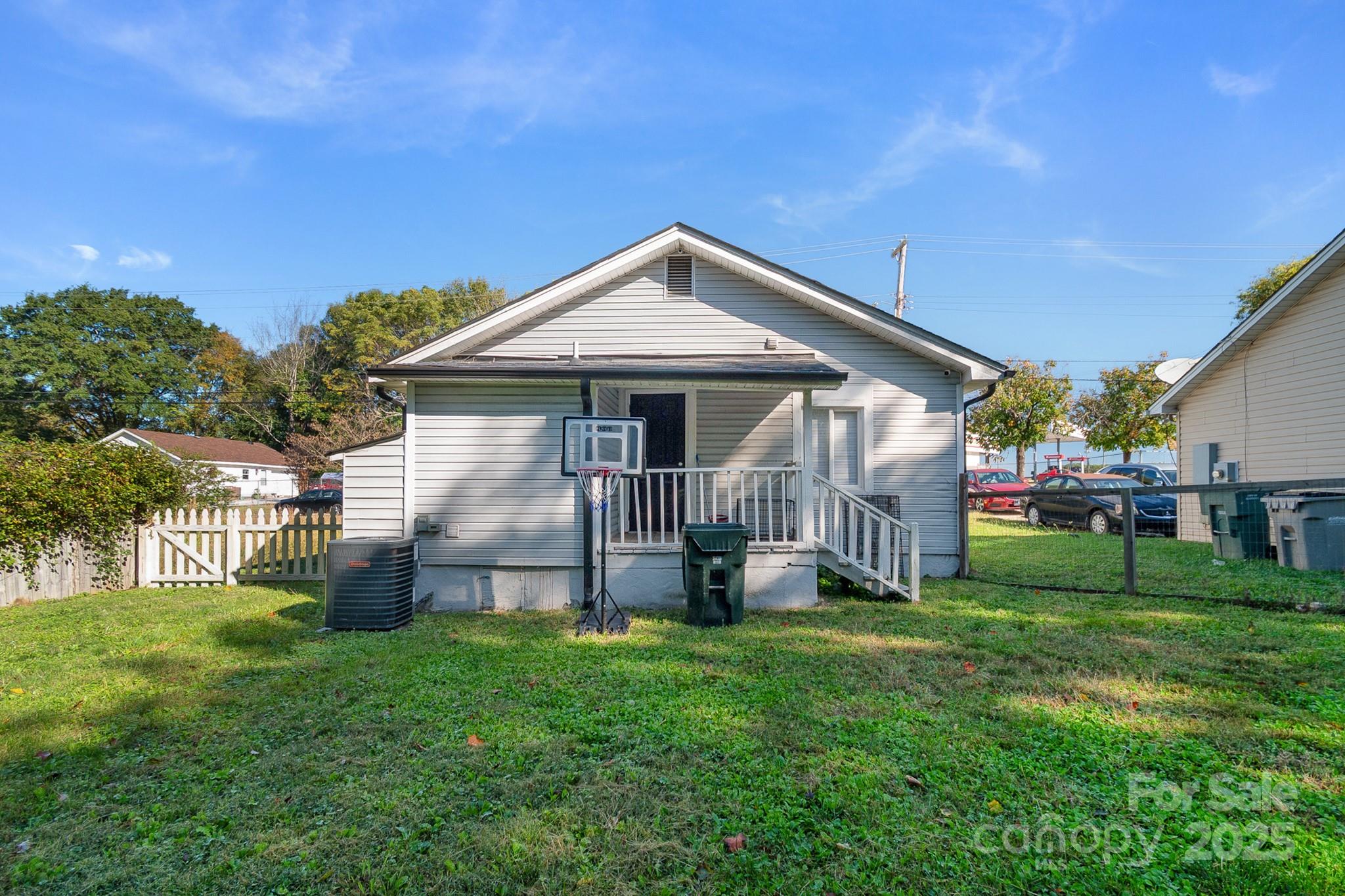 2317 Milton Avenue — Gastonia
