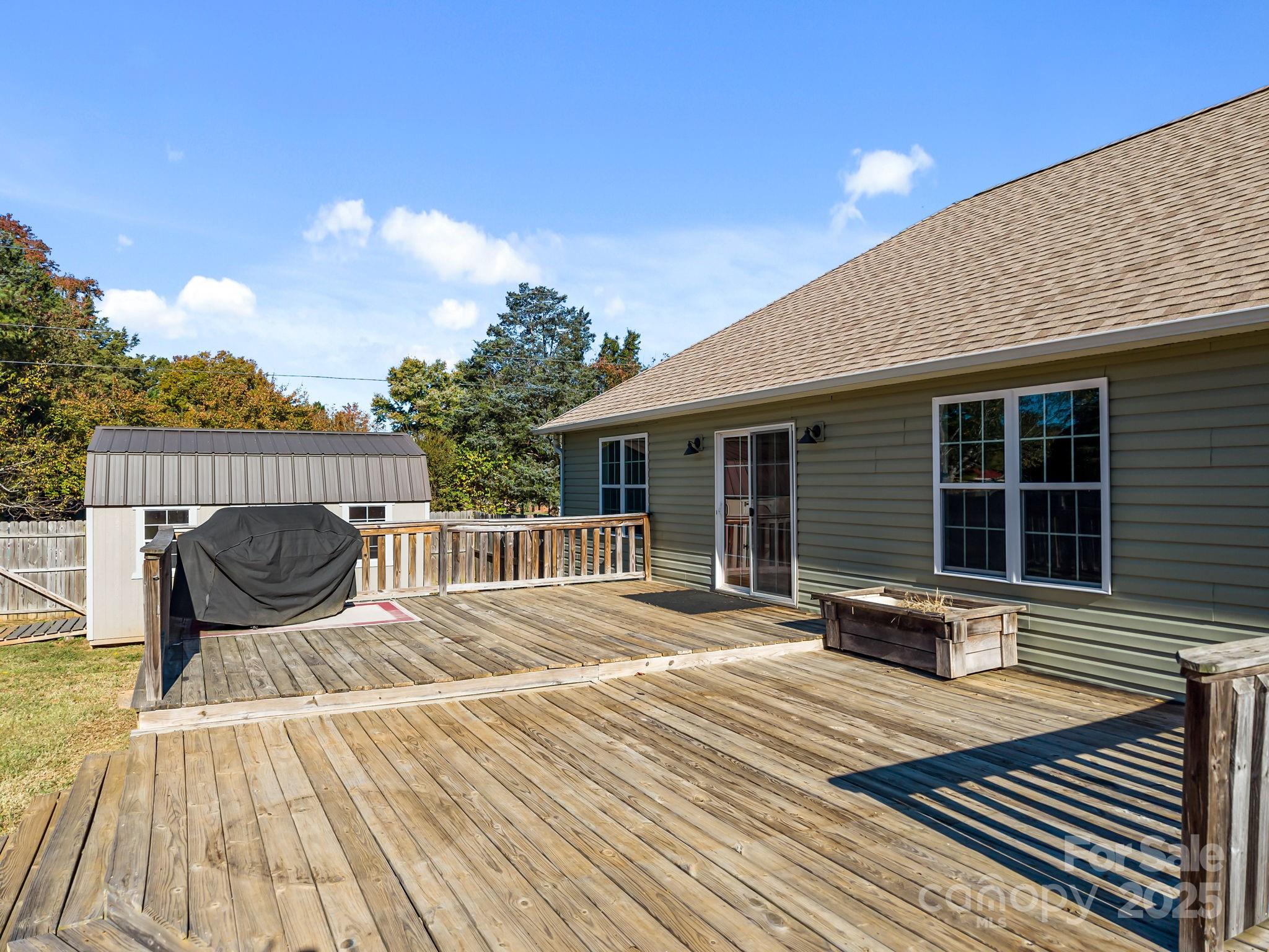 1090 Sides Street — Rockwell
