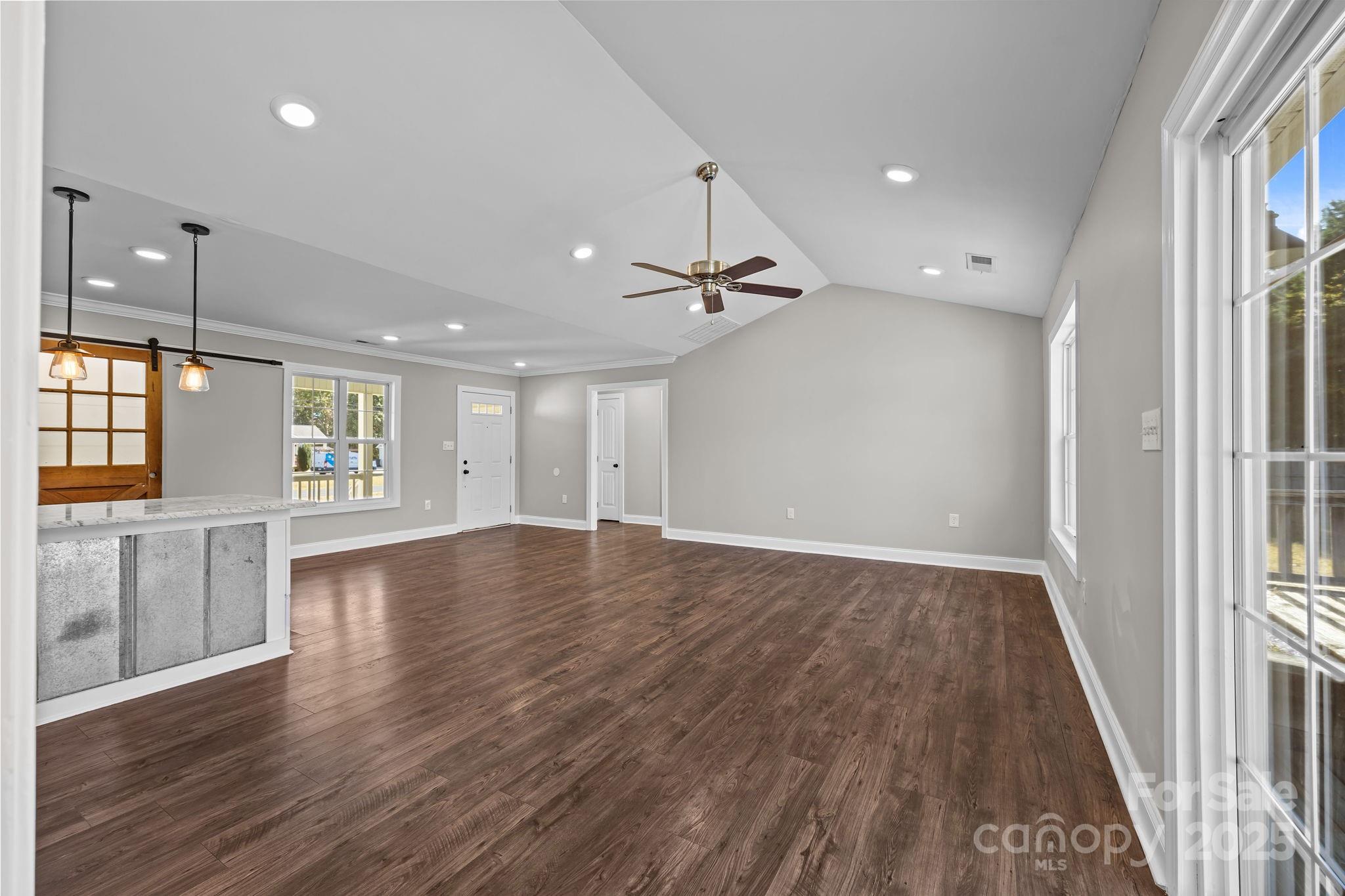 1090 Sides Street — Rockwell