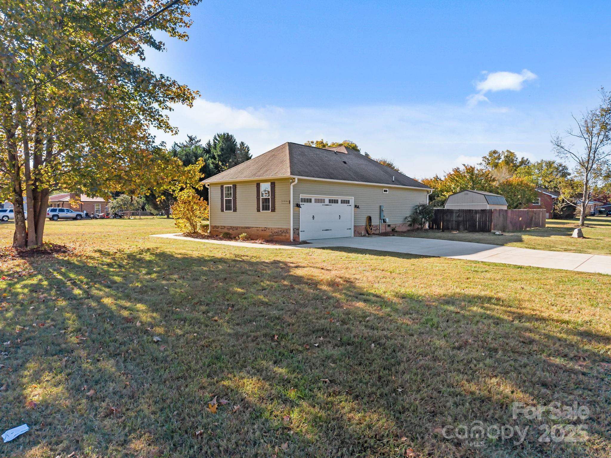 1090 Sides Street — Rockwell