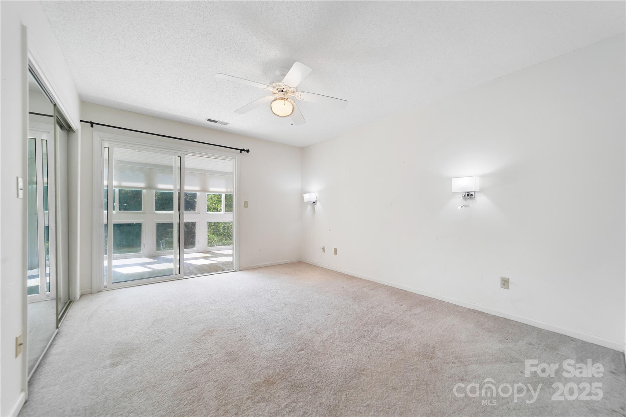 110 Lakeview Court — Brevard