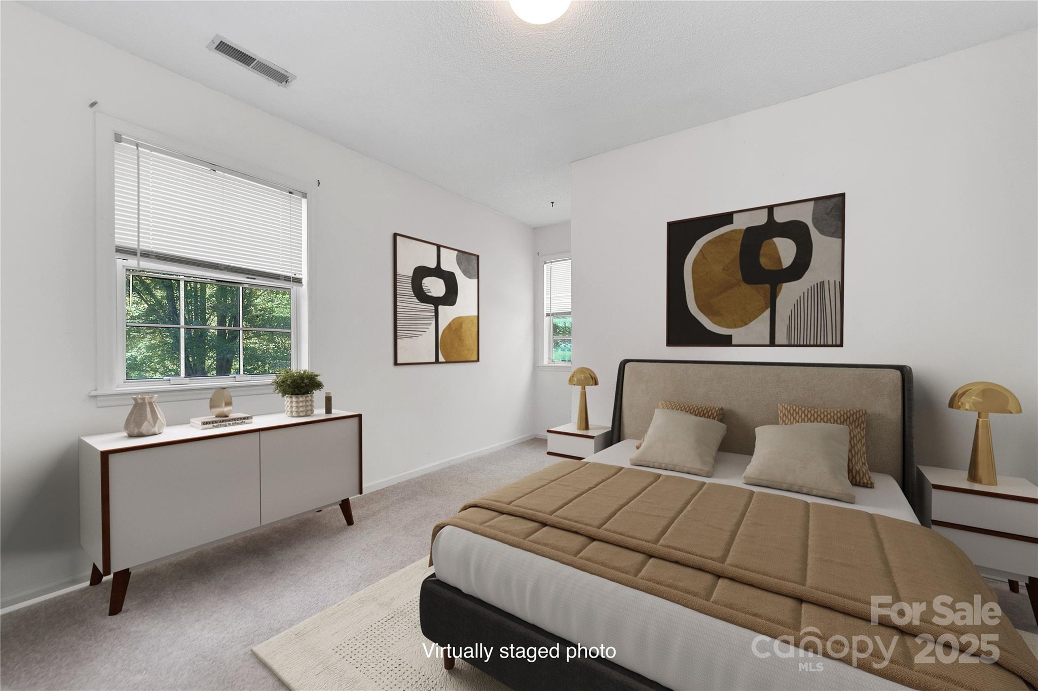 110 Lakeview Court — Brevard