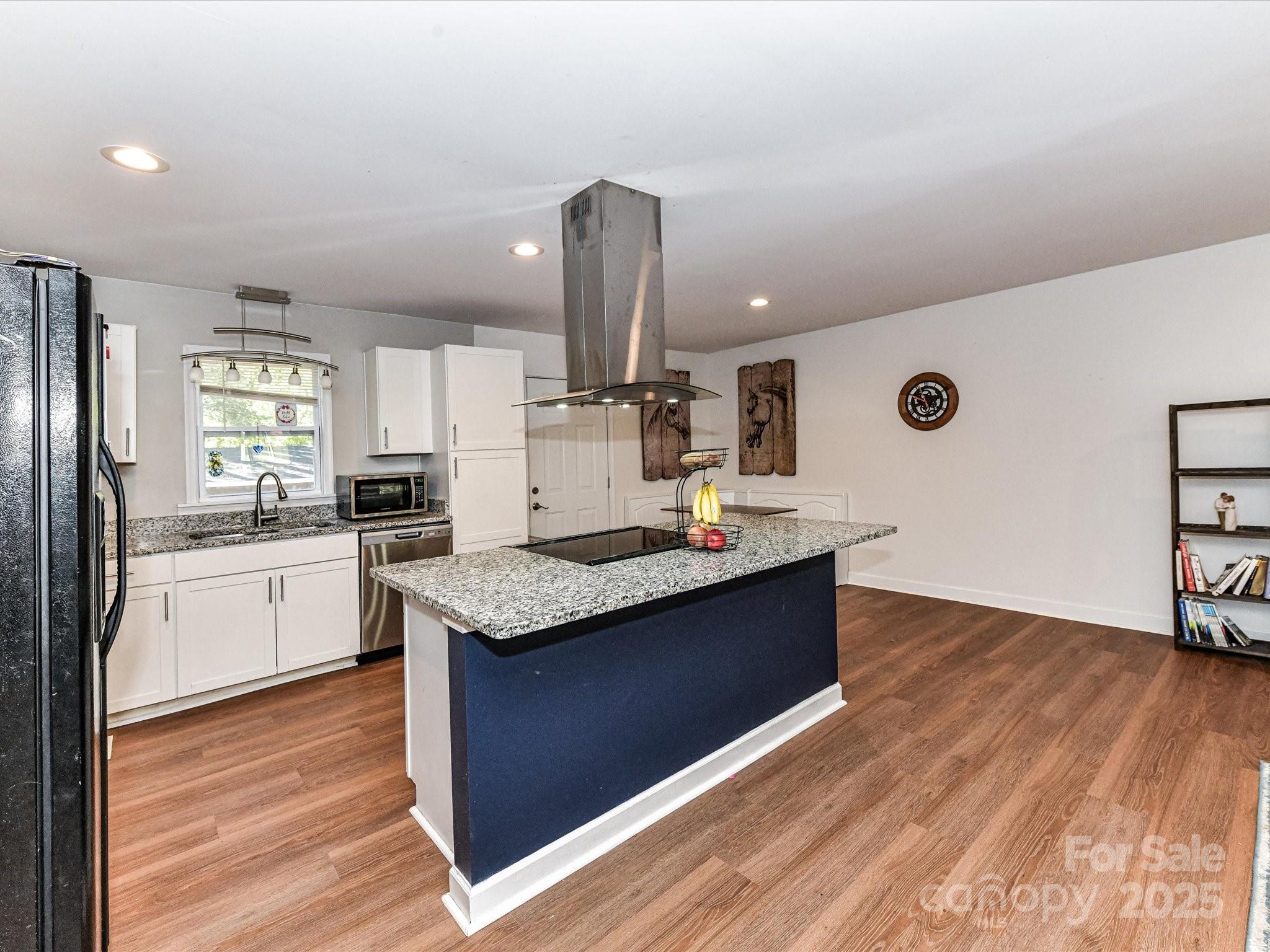 1620 Blueberry Street — Mount Pleasant