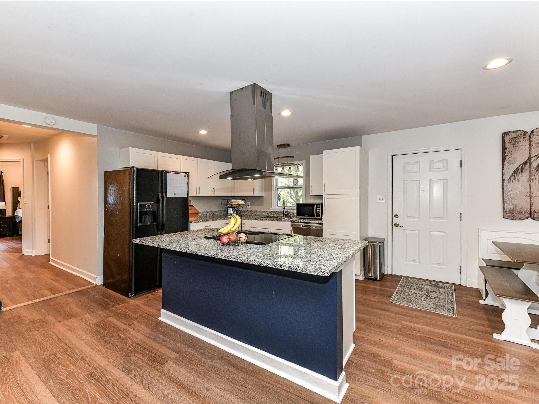 1620 Blueberry Street — Mount Pleasant