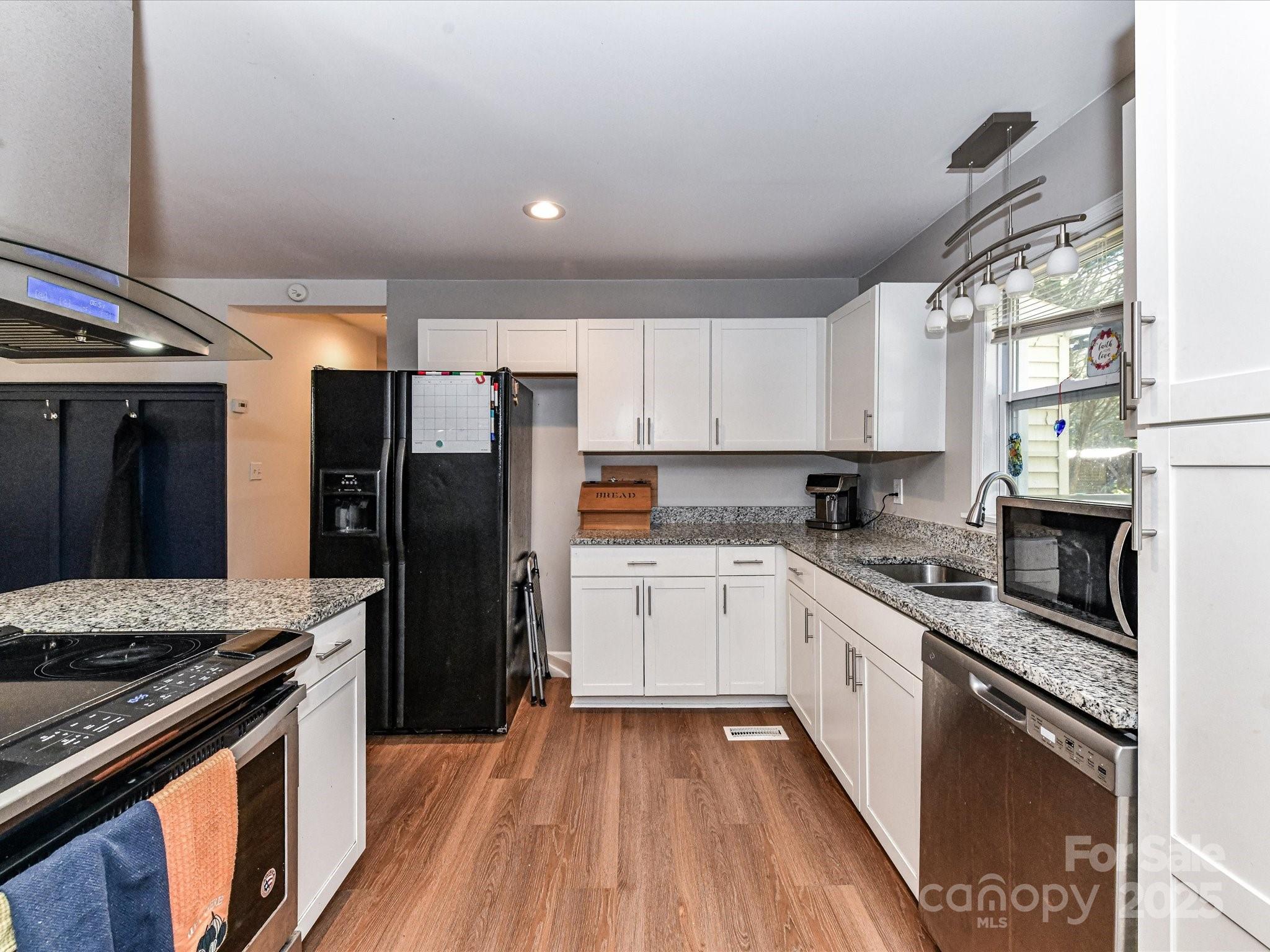 1620 Blueberry Street — Mount Pleasant