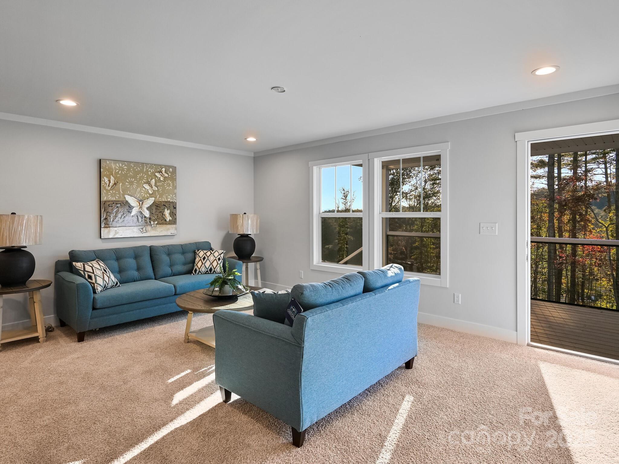 262 Appalachian Way — Mars Hill