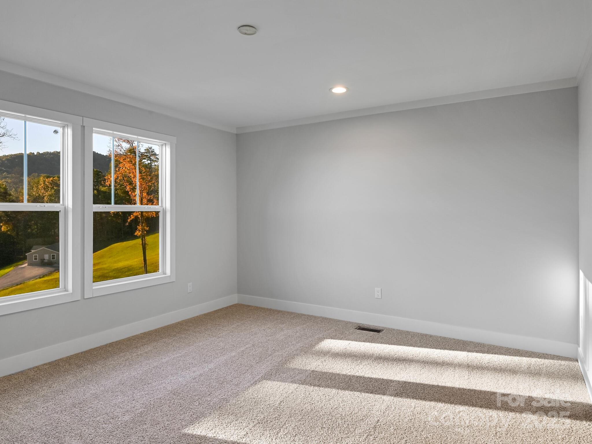 262 Appalachian Way — Mars Hill