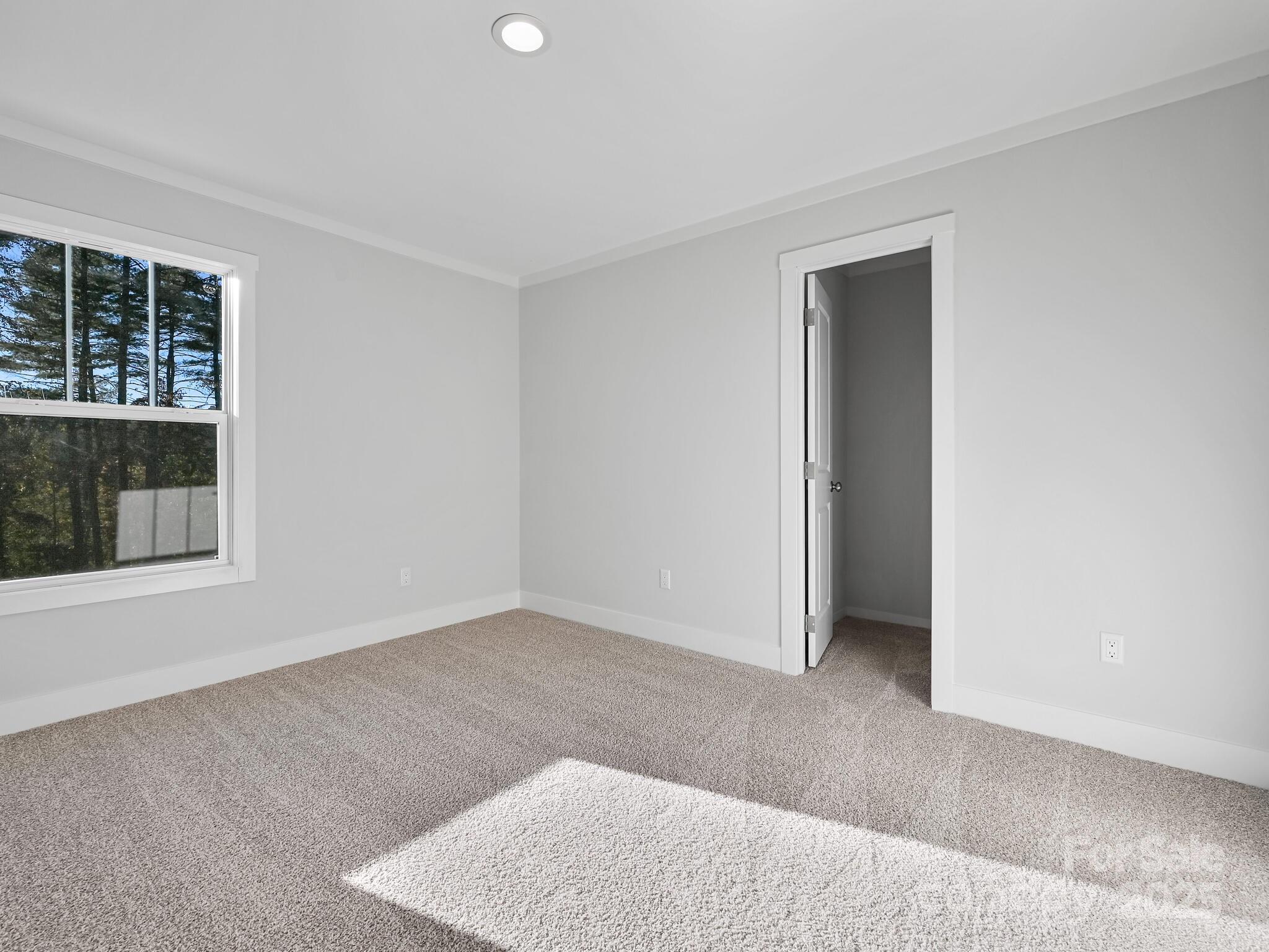 262 Appalachian Way — Mars Hill