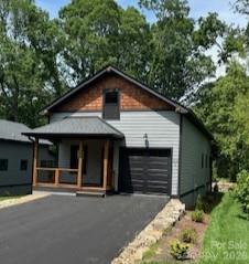 203 2 S Oconeechee Avenue — Black Mountain