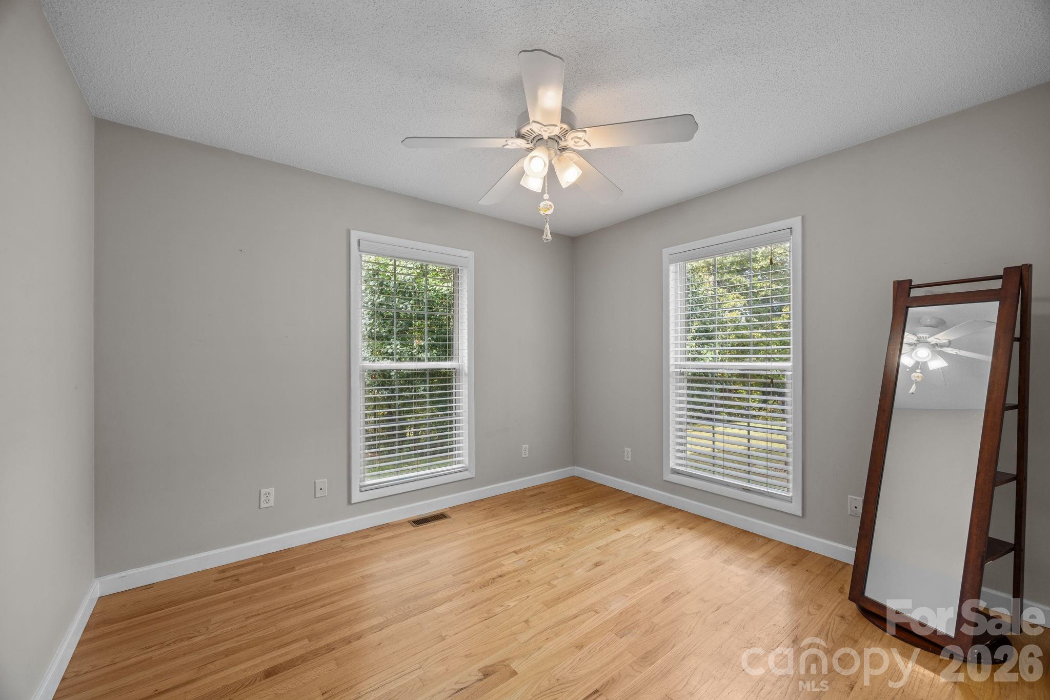 124 Lytle Cove Road — Swannanoa