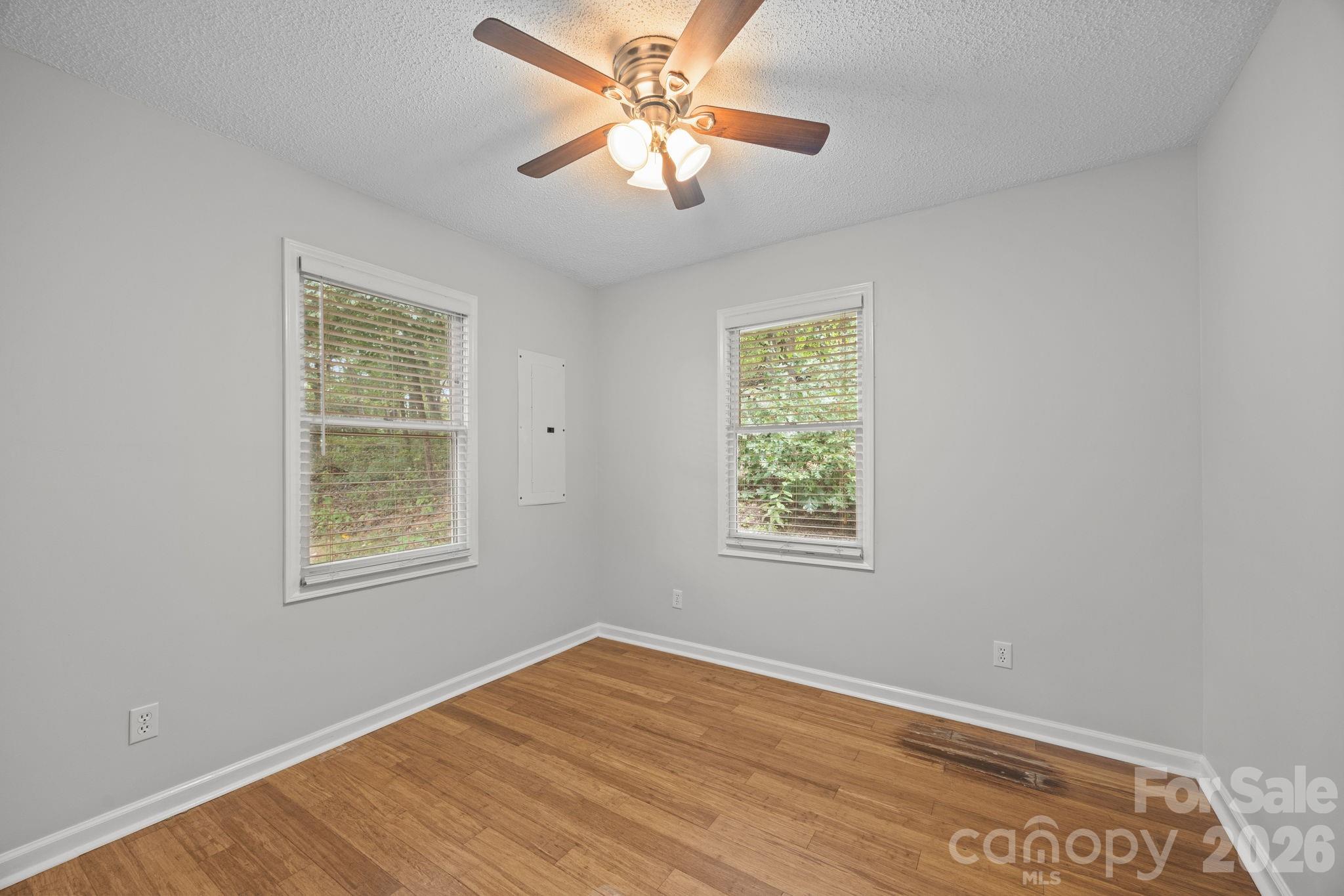 124 Lytle Cove Road — Swannanoa