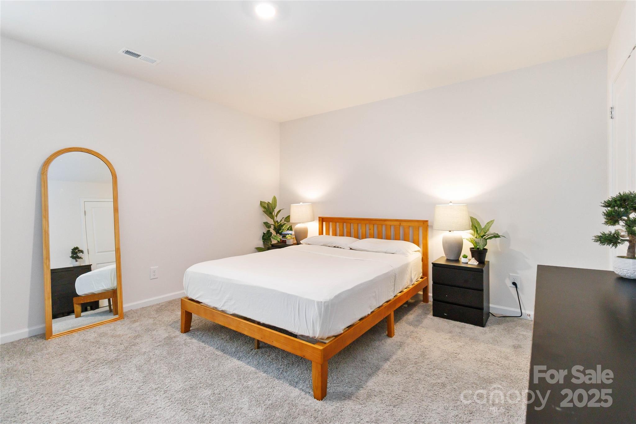 2147 Eastway Drive — Dallas