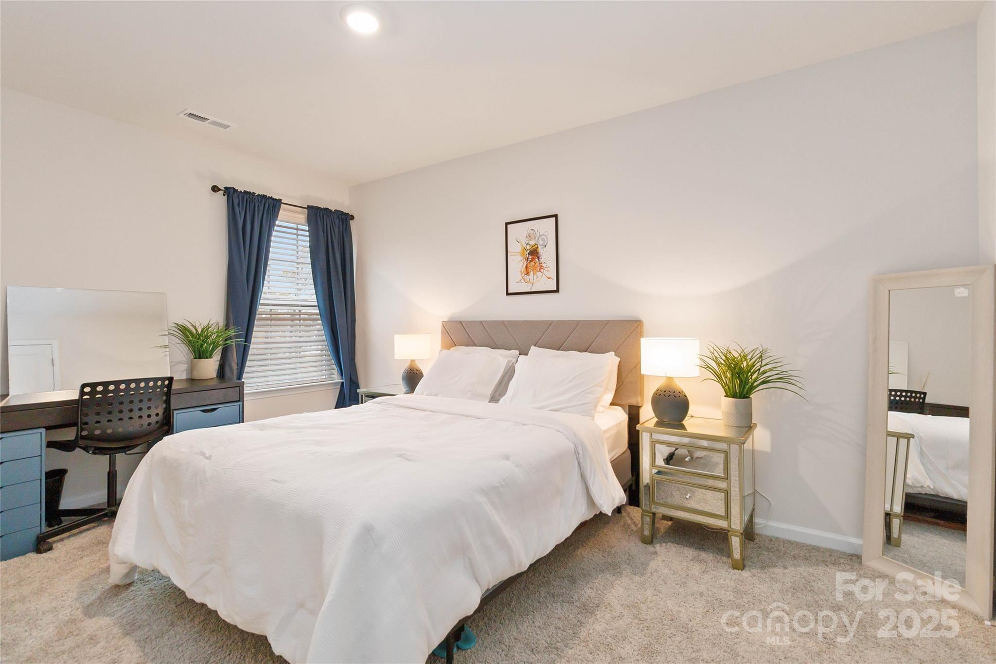 2147 Eastway Drive — Dallas