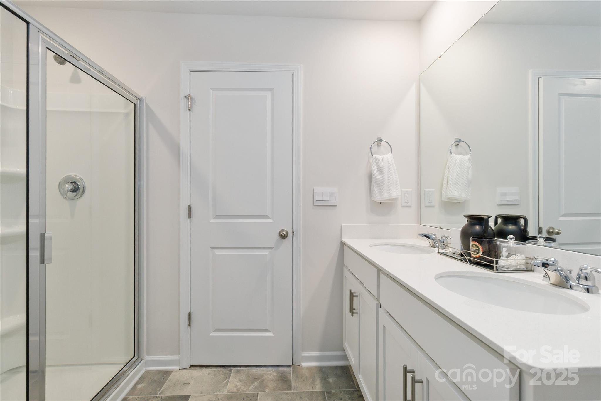 2147 Eastway Drive — Dallas