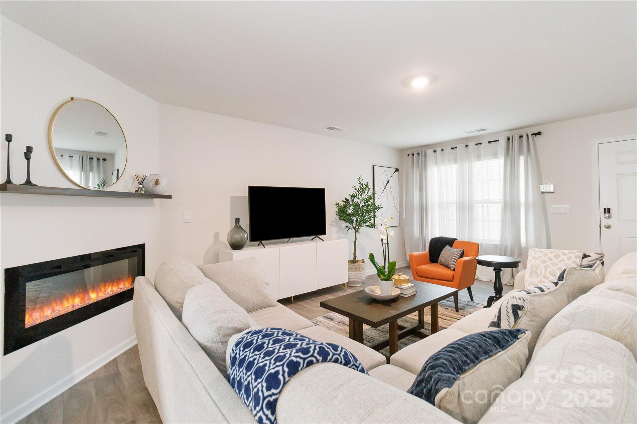 2147 Eastway Drive — Dallas