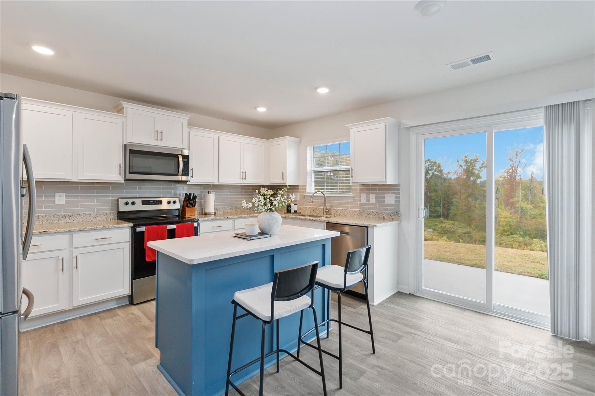 2147 Eastway Drive — Dallas