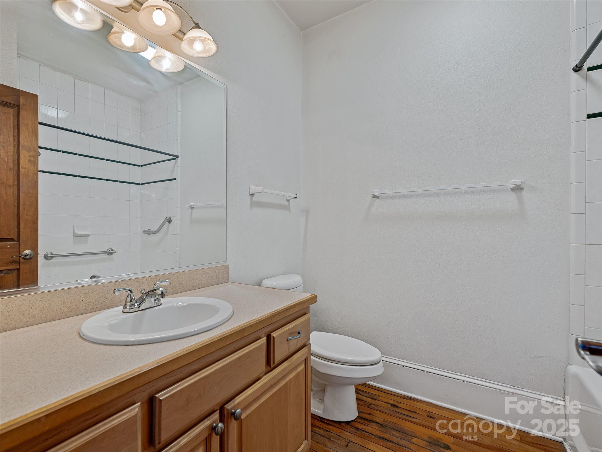 84 W Walnut Street #303 — Asheville