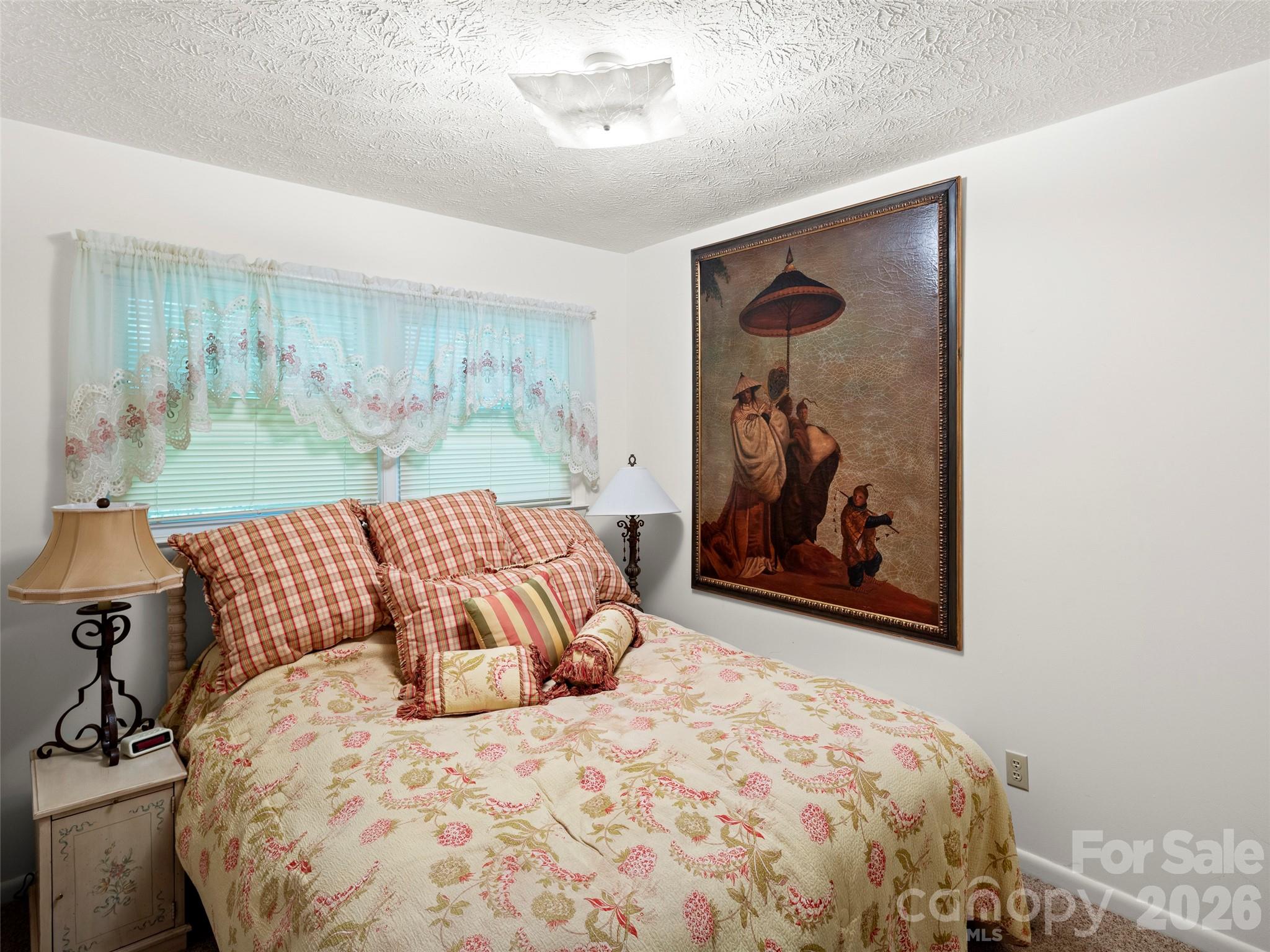 812 Crab Creek Road — Hendersonville