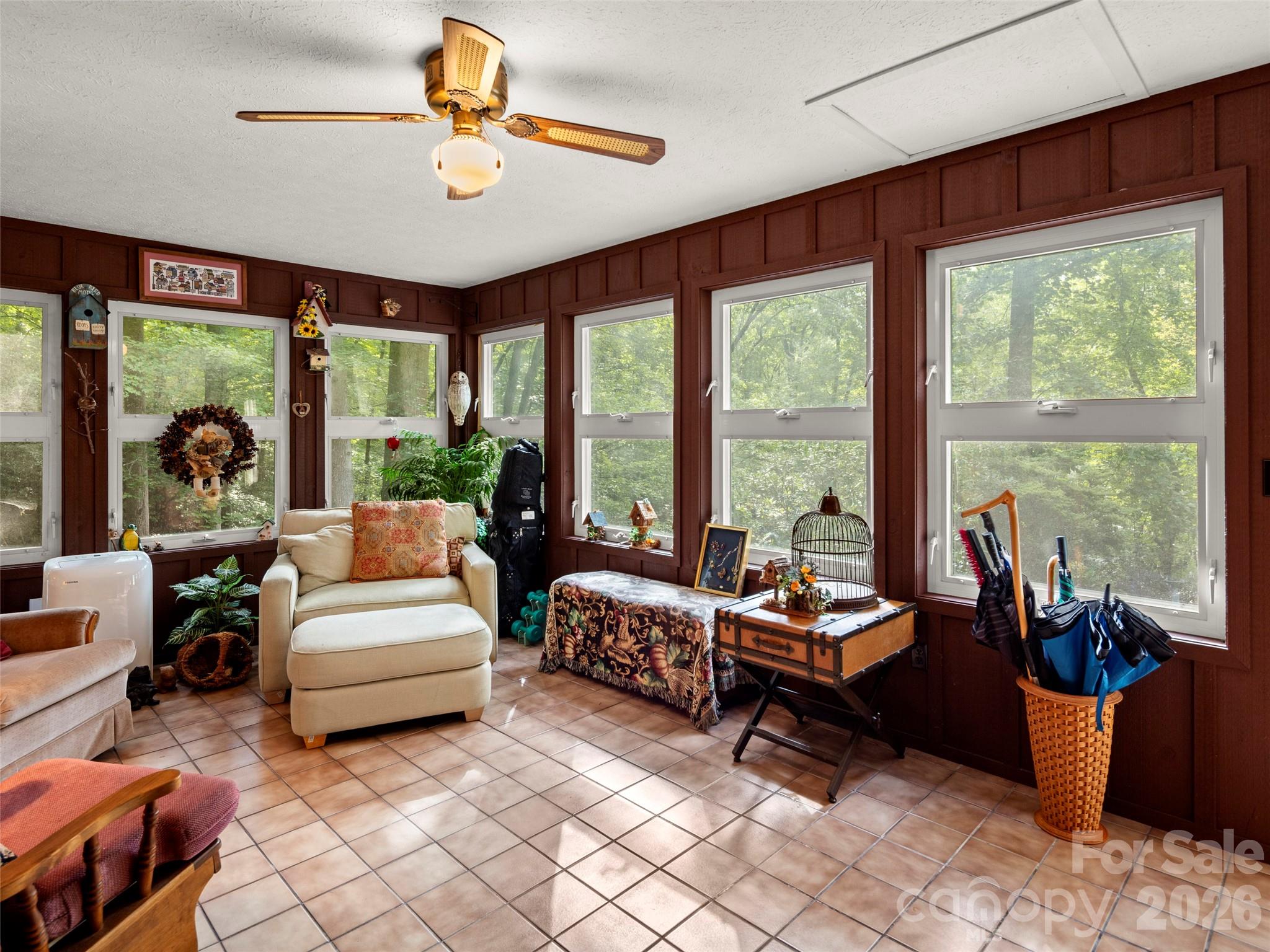 812 Crab Creek Road — Hendersonville