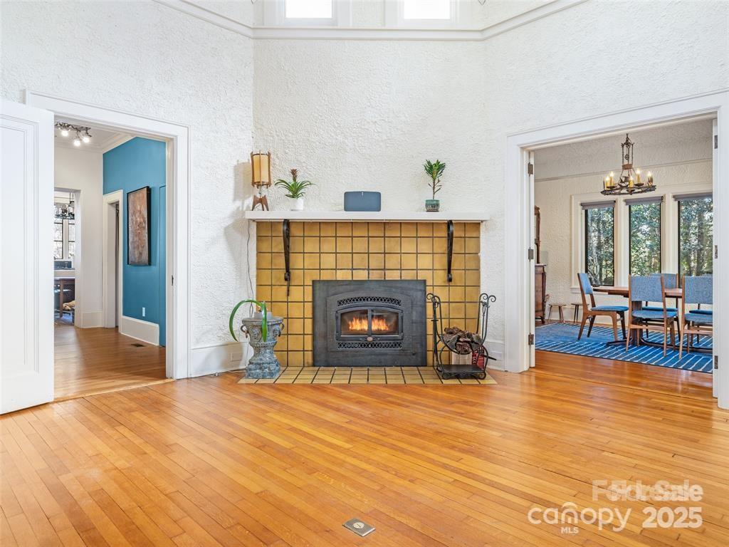 26 Sheridan Road — Asheville
