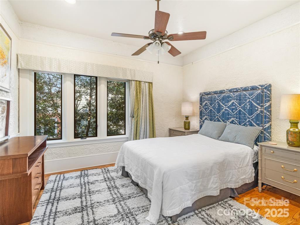 26 Sheridan Road — Asheville
