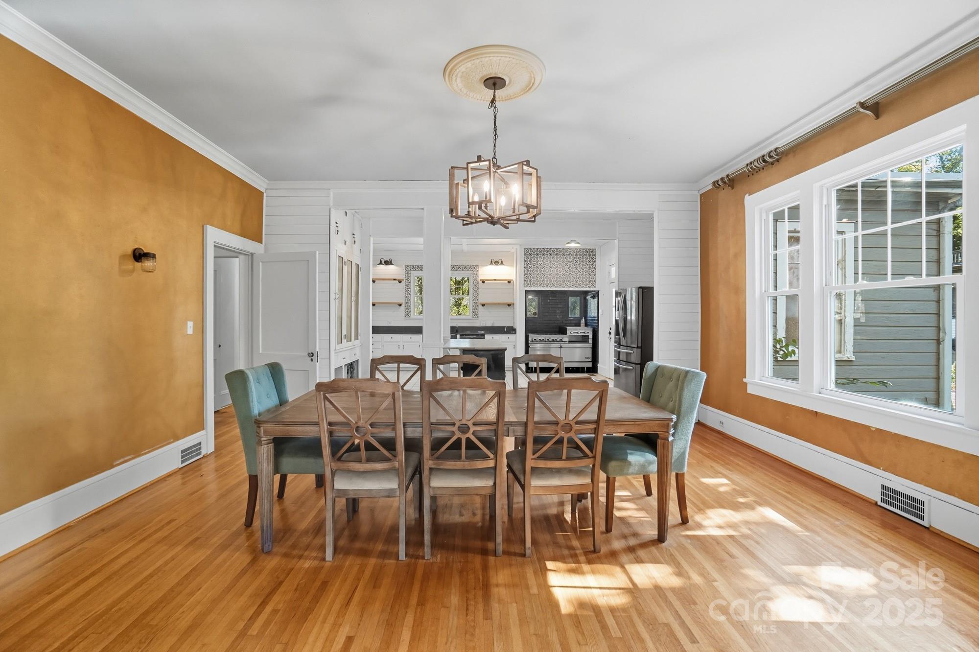504 S York Street — Gastonia