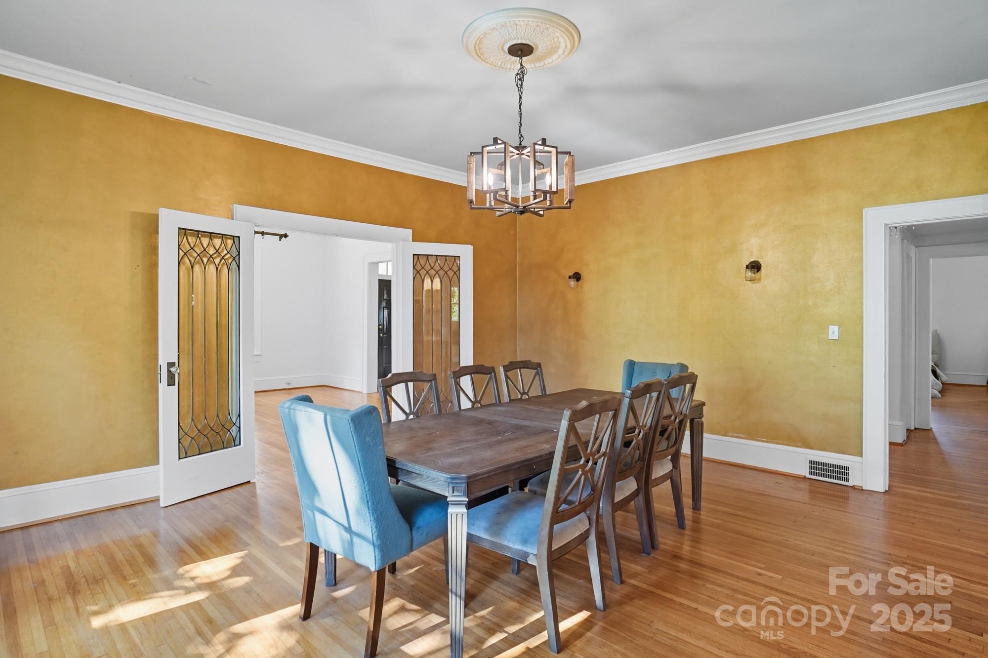 504 S York Street — Gastonia