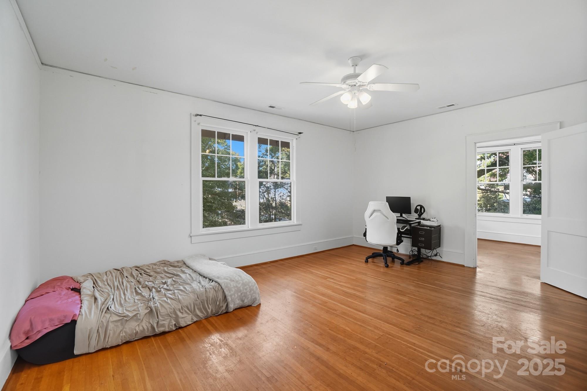 504 S York Street — Gastonia