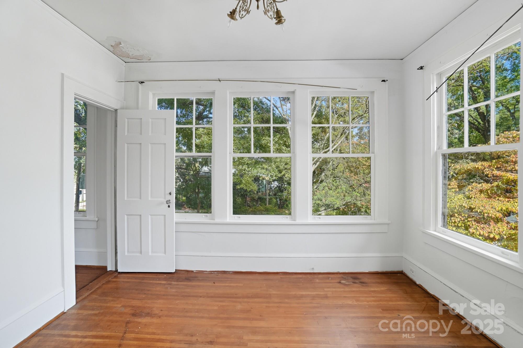 504 S York Street — Gastonia