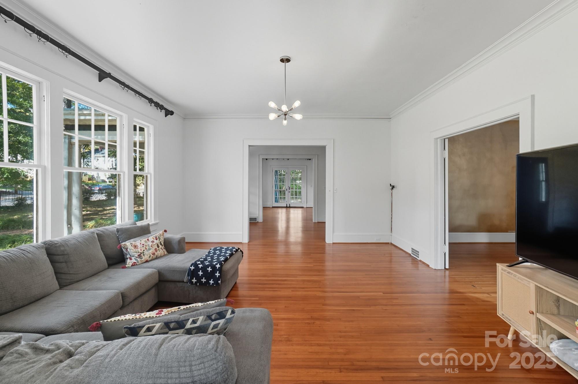 504 S York Street — Gastonia