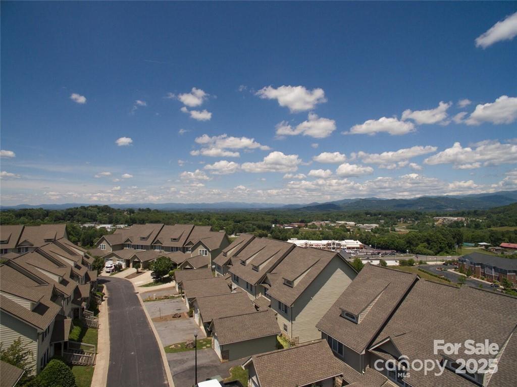 29 Rotunda Circle — Asheville