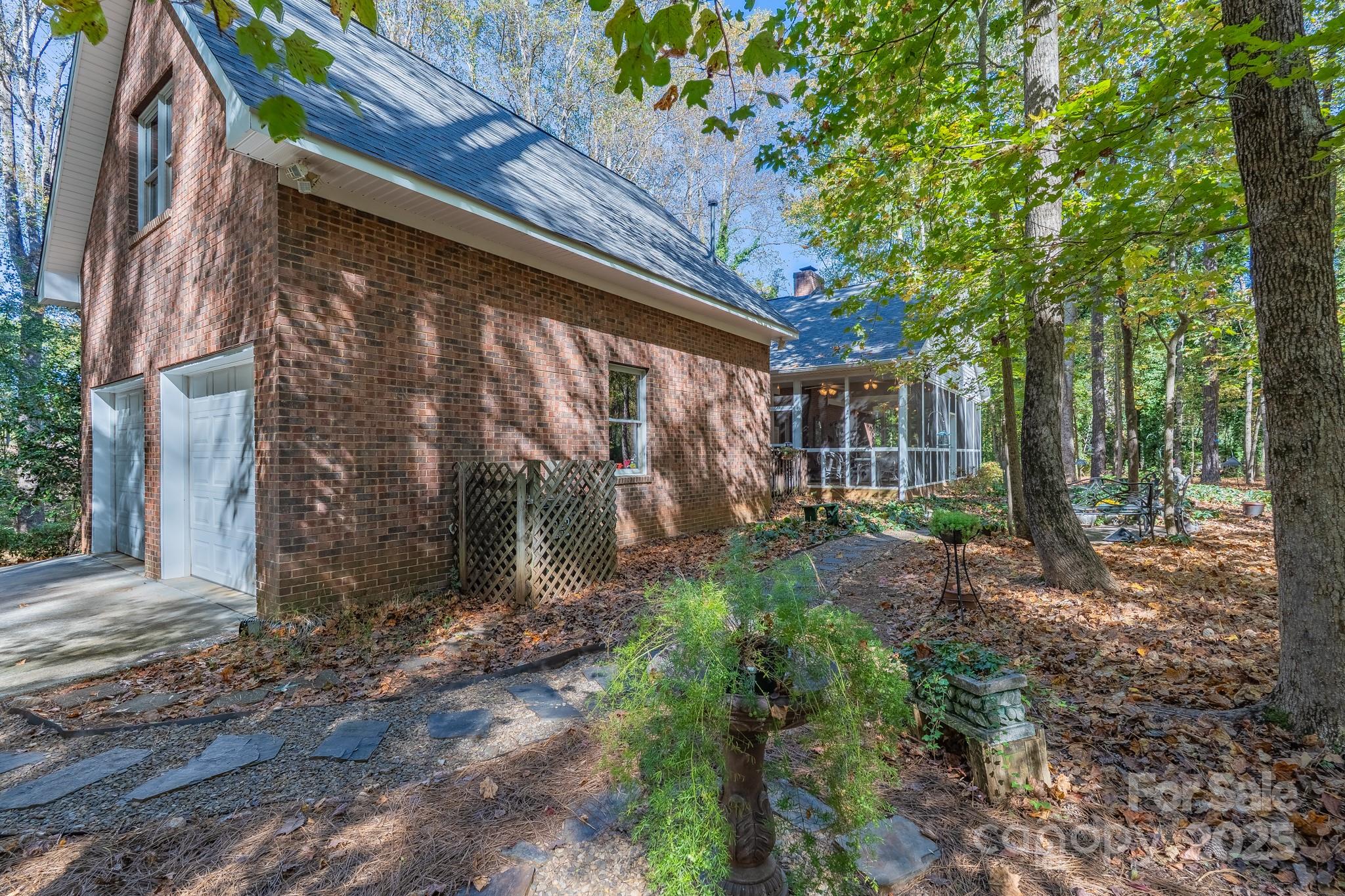 1085 Pinecrest Drive — Rock Hill