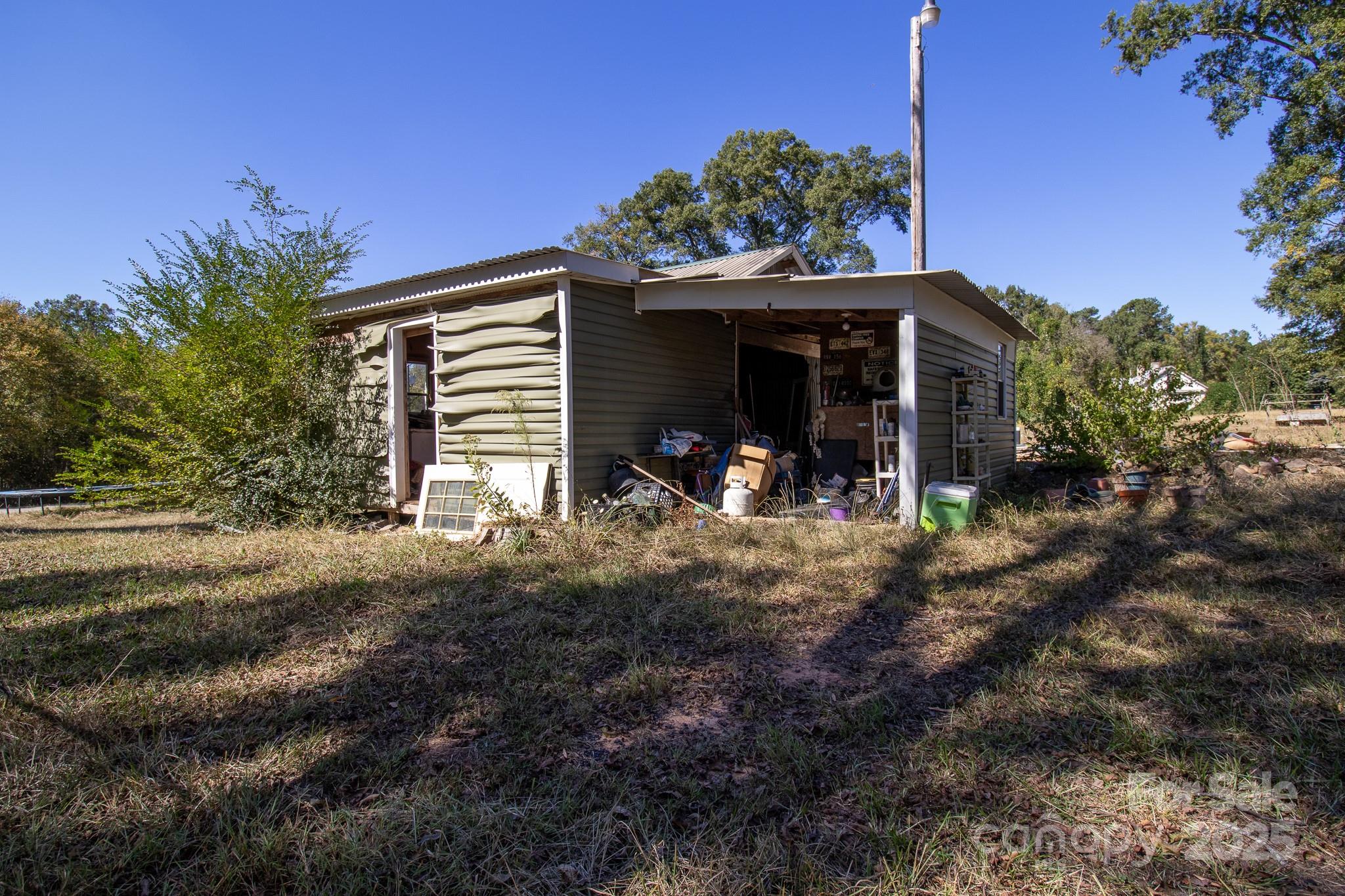 3062 Michelle Drive — Blackstock